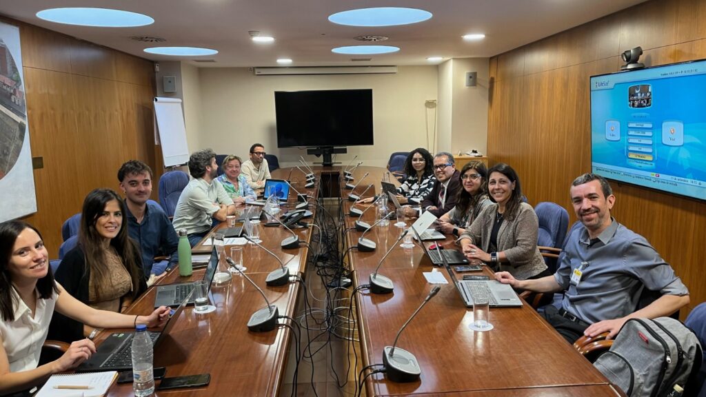 Delegación dominicana participa en jornada de intercambio de experiencia de la Unión Europea en Observatorio SIC